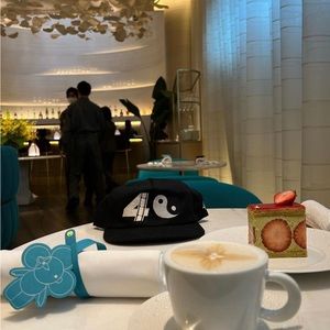 *SOLD* 40oz Van SnapBack